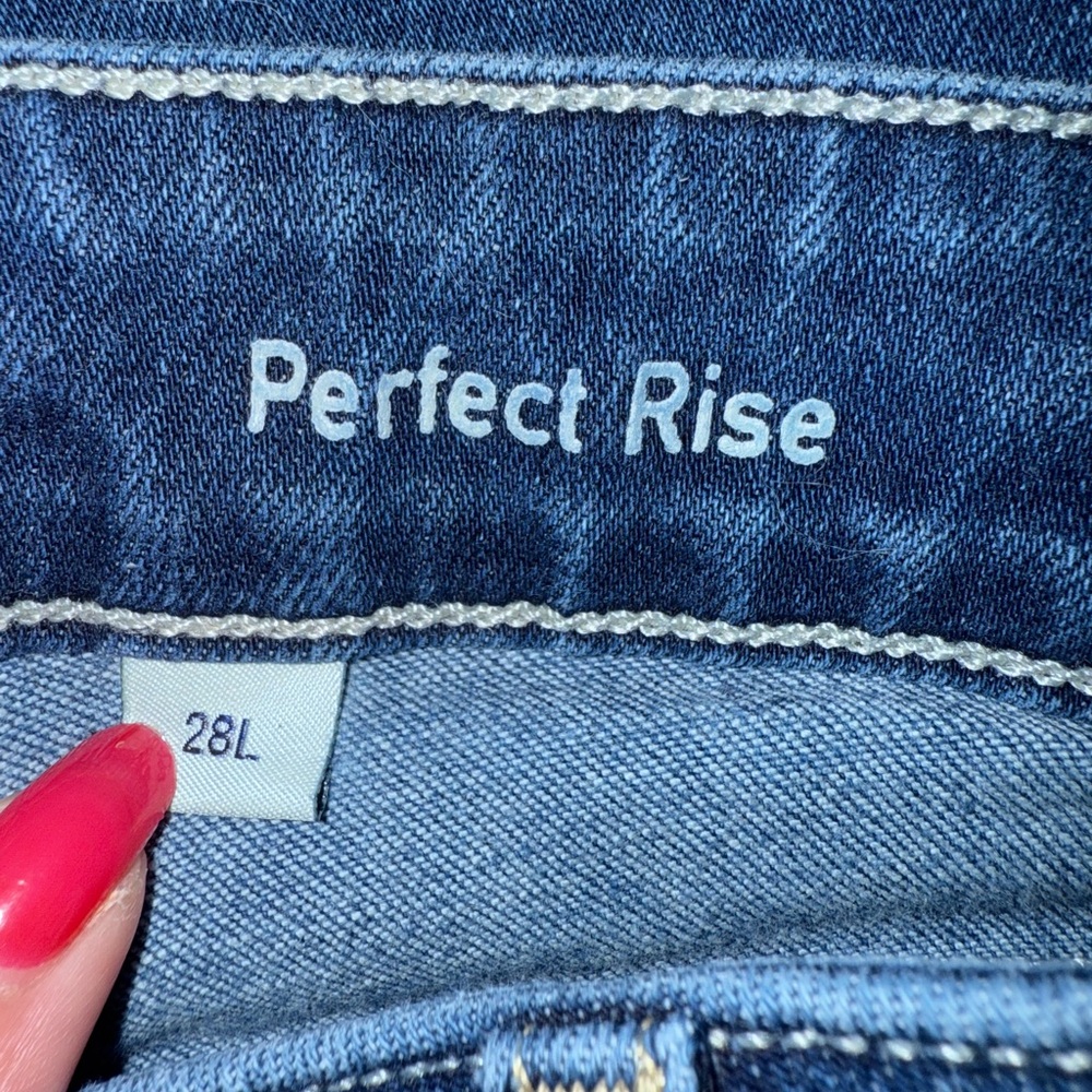 Ariat Ultra Stretch Perfect Rise Katie Flare Jean women’s 28L - Picture 9 of 11